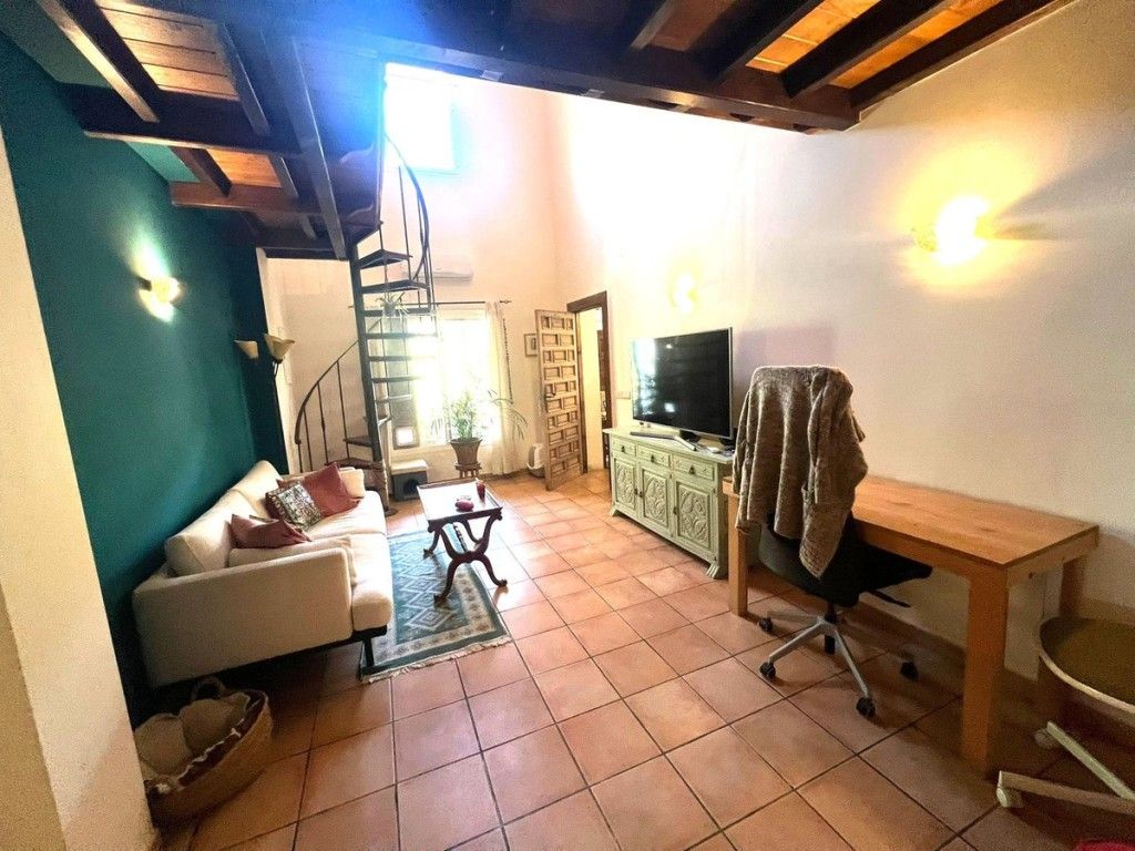 Property photo 3 of 20 Living
