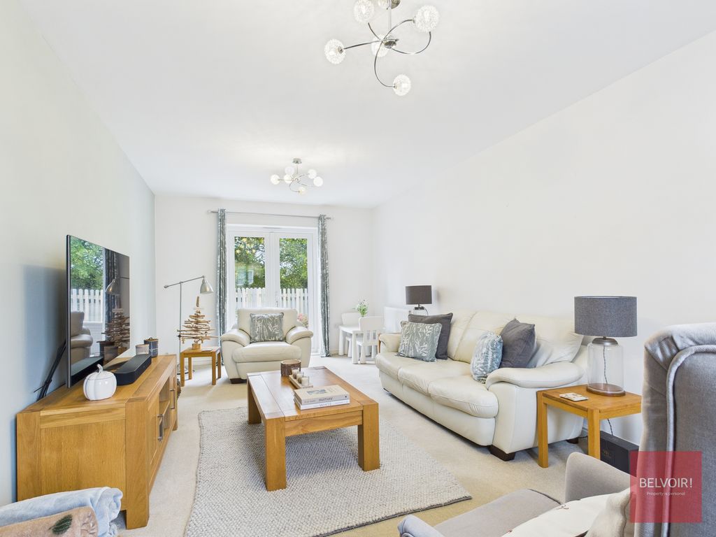 Property photo 2 of 33