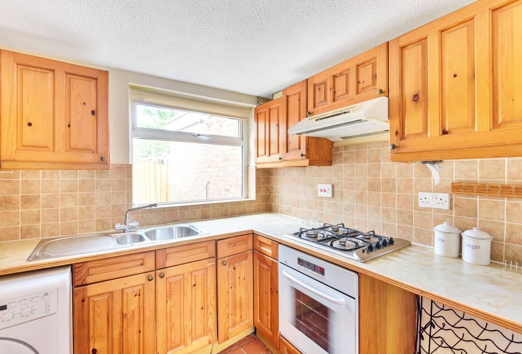 Property photo 2 of 13 Picture No. 31