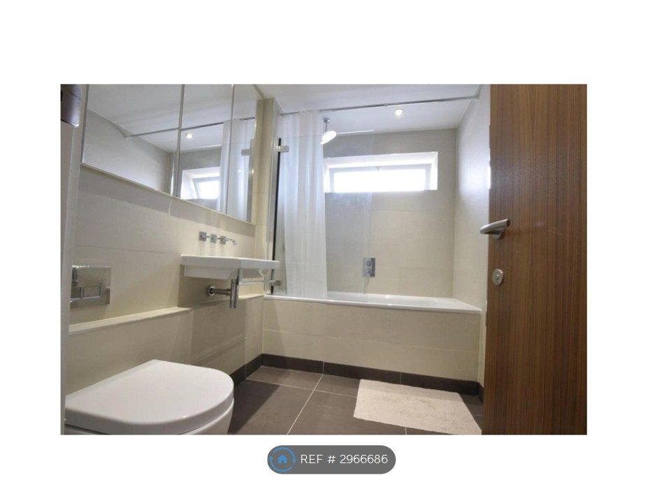 Property photo 3 of 5 Bathroom