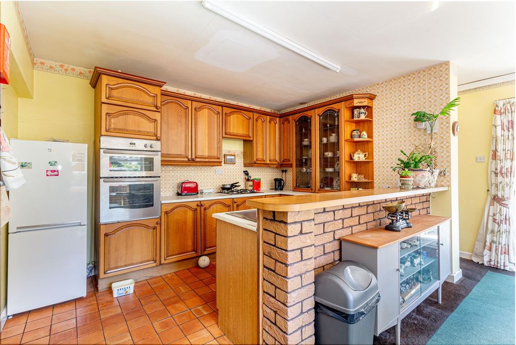 Property photo 3 of 20 Kitchen-1.Jpg