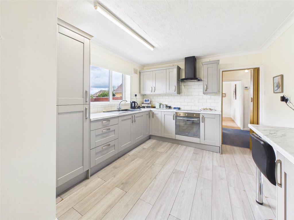 Property photo 3 of 13 Picture No. 04