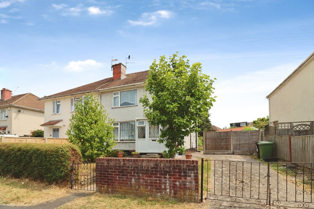 Property photo 3 of 17 Pbox-Img.Jpg