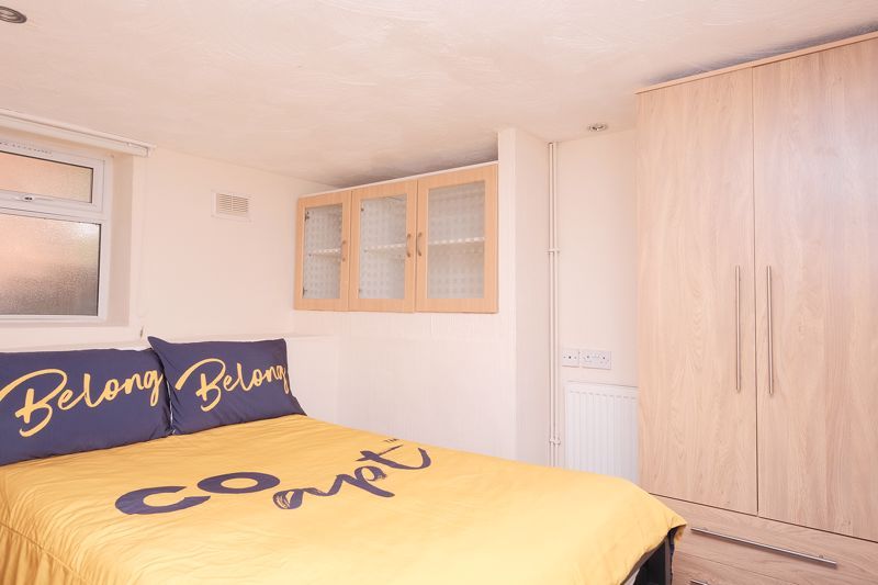 Property photo 3 of 8 Bedroom