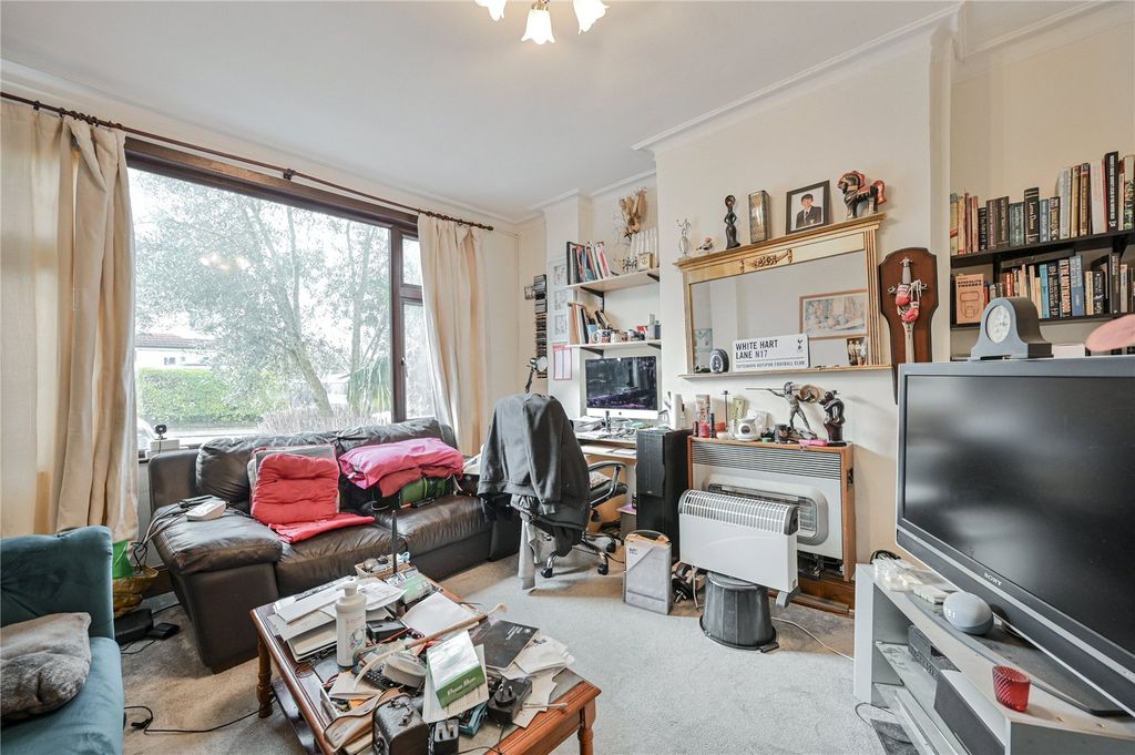 Property photo 2 of 12 Picture No. 03