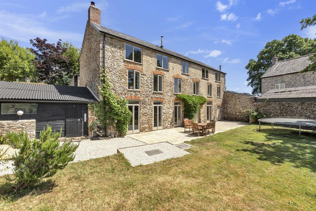 Property photo 1 of 23 Witchin Mill