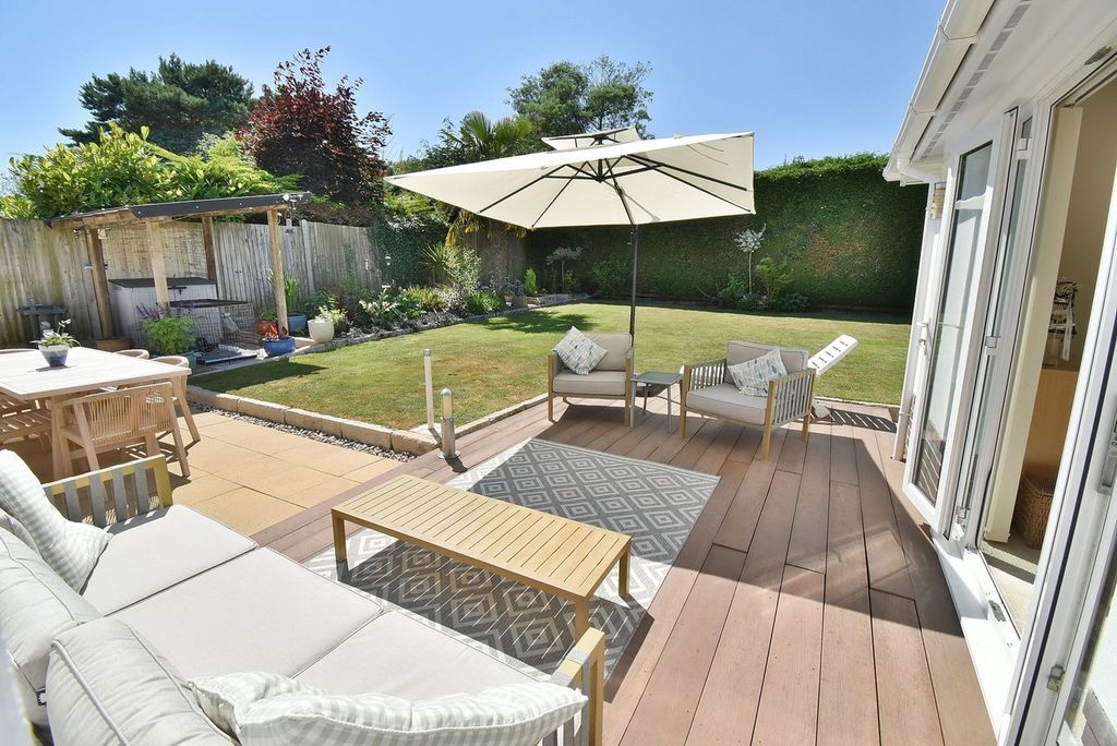Property photo 3 of 26