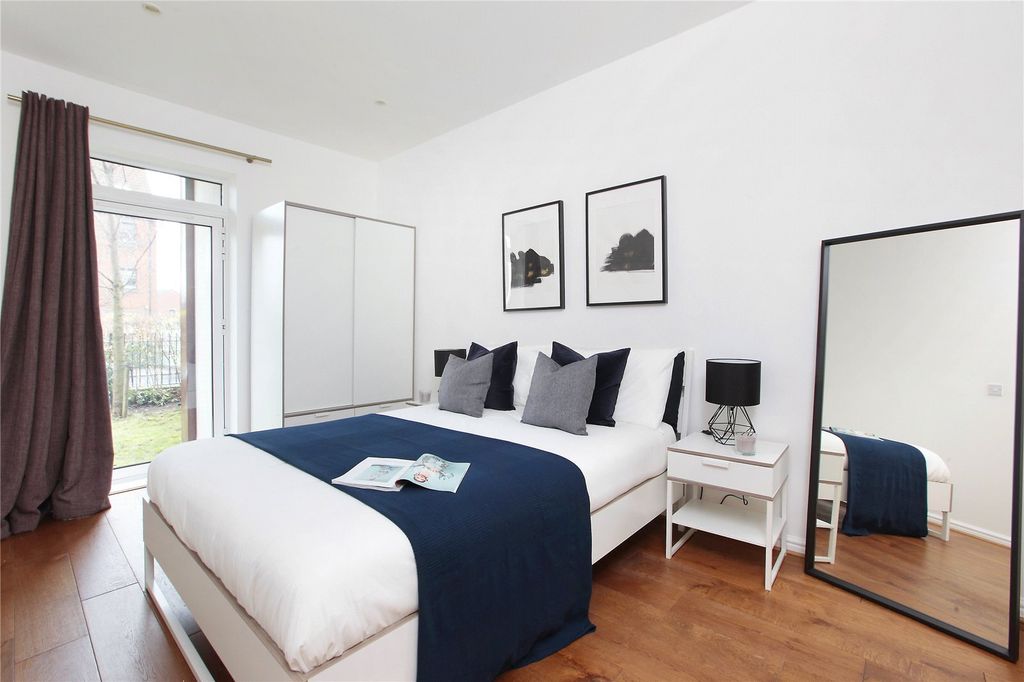 Property photo 3 of 11