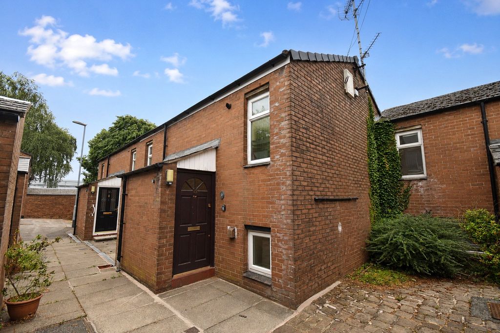 Property photo 1 of 17 Picture No. 01
