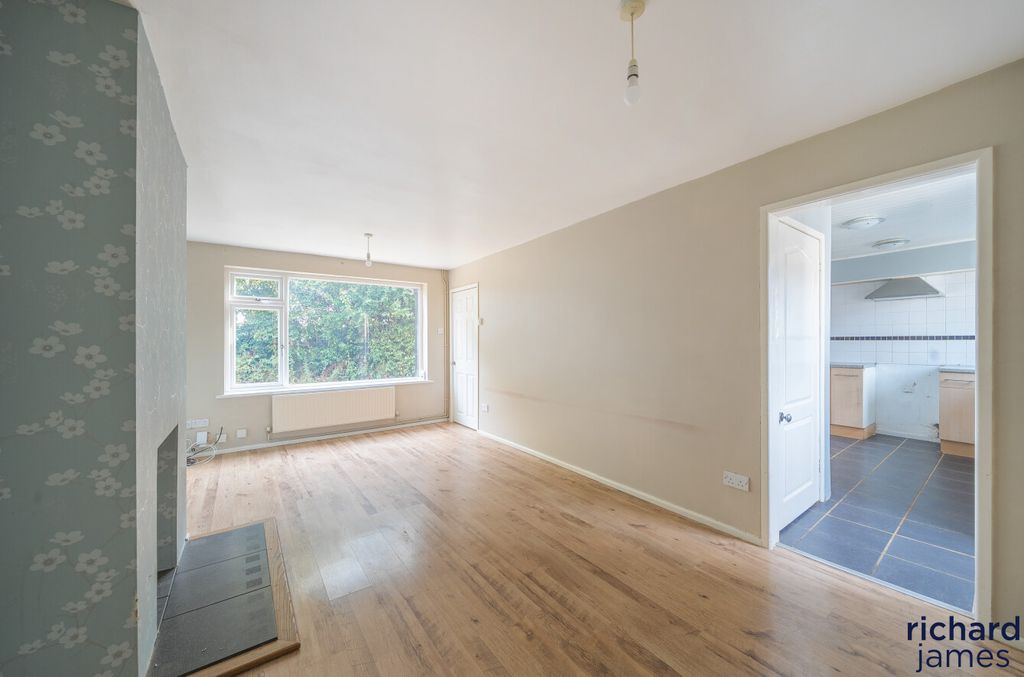 Property photo 3 of 22 8Edb1c5A60164d9Aa2A33Ba979B67782