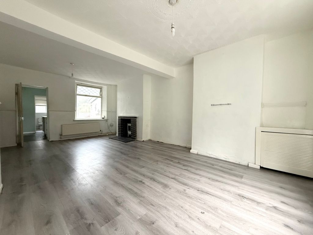 Property photo 2 of 13 Img_3109.Jpeg