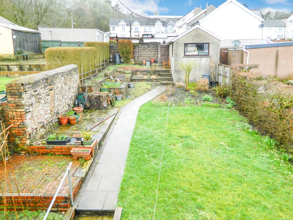 Property photo 2 of 35 Dscn6788