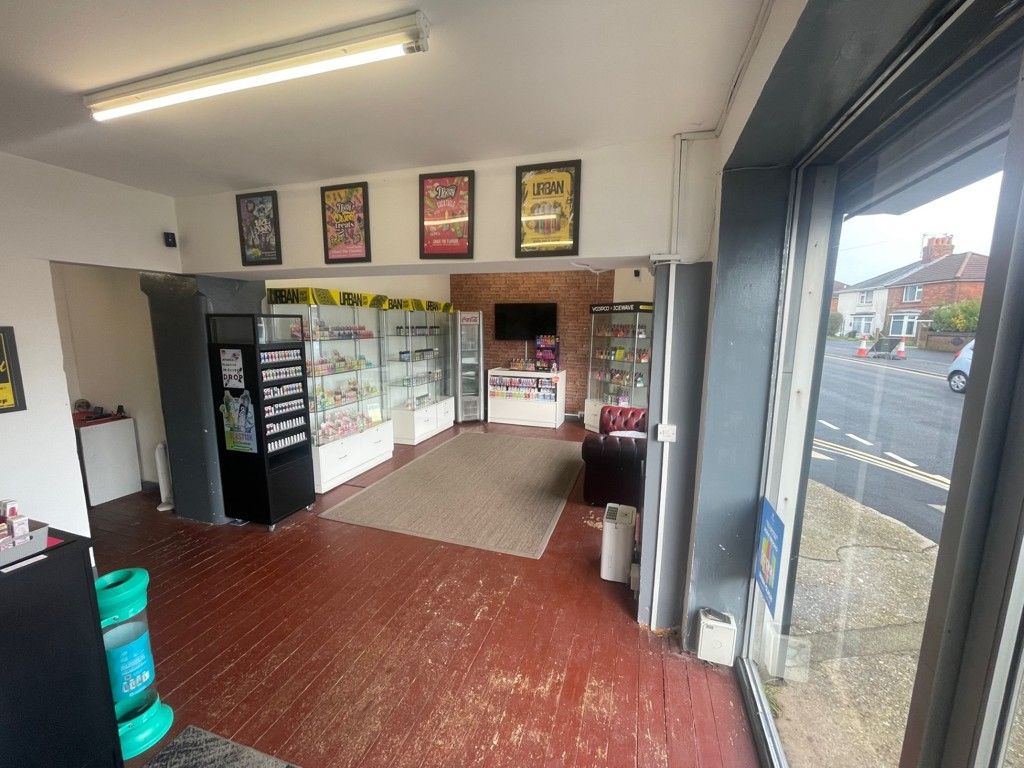 Property photo 2 of 5 Photo 1