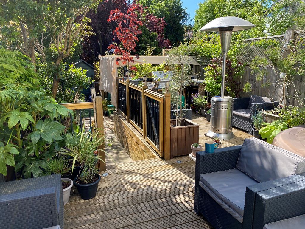 Property photo 2 of 14 Garden