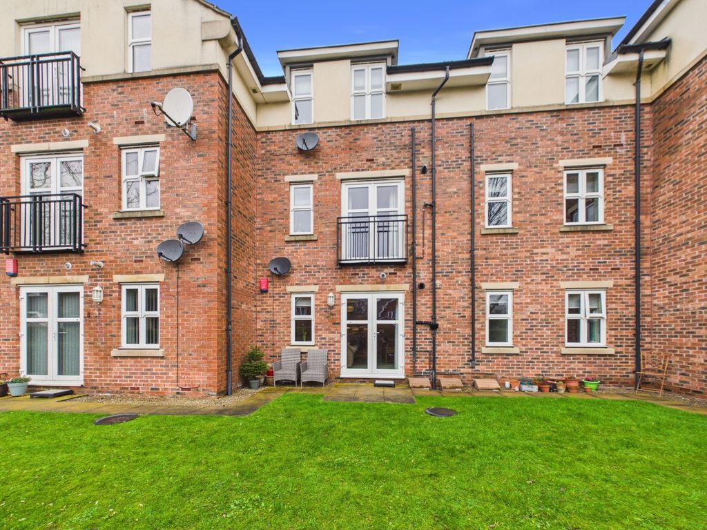 Property photo 1 of 19