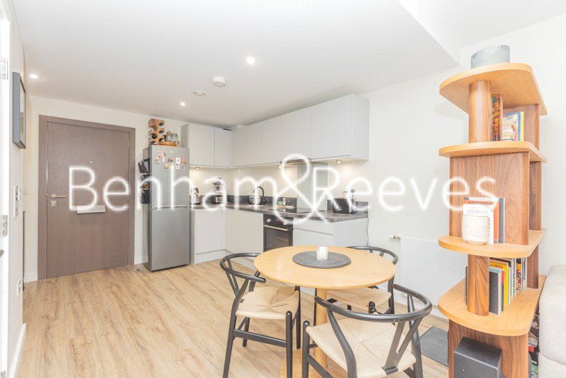 Property photo 2 of 10 Picture No. 15