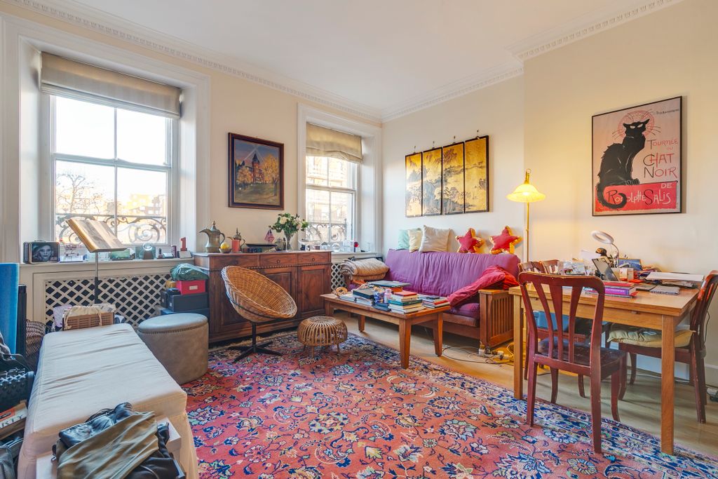 Property photo 2 of 6 Ennismoregardens5,Flat7-4