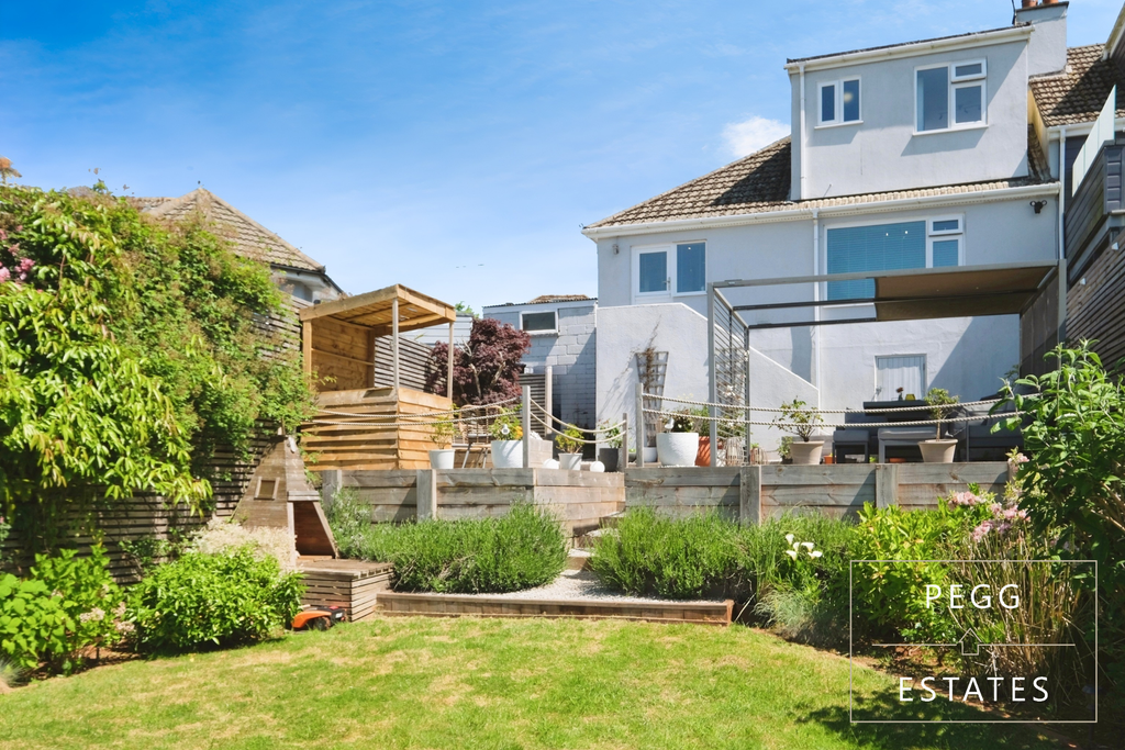 Property photo 1 of 57