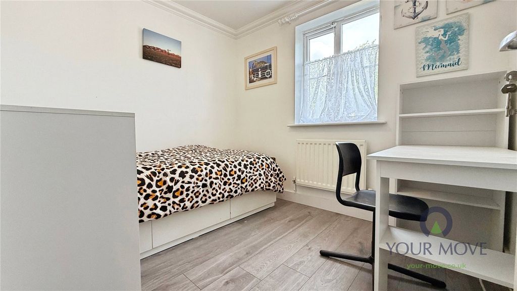 Property photo 3 of 6 Picture No. 05