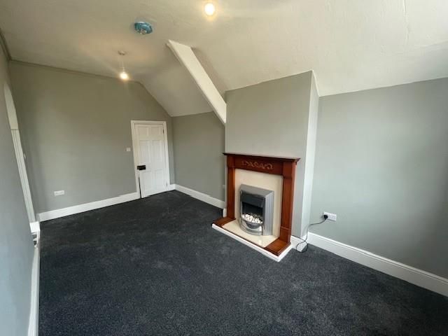 Property photo 2 of 18 Lounge2.Jpg