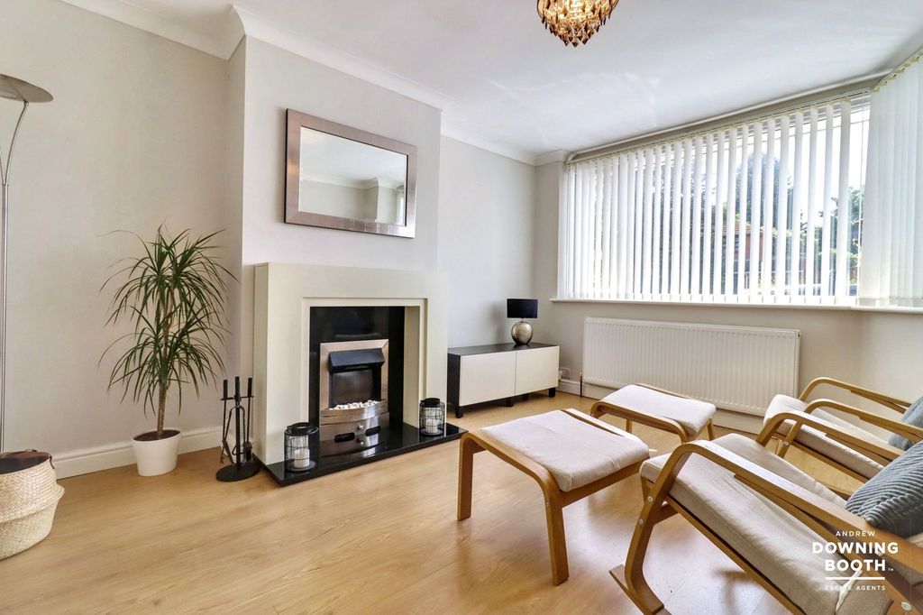 Property photo 3 of 24