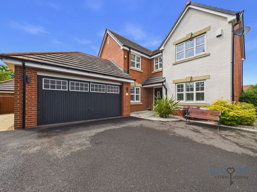 Property photo 1 of 30