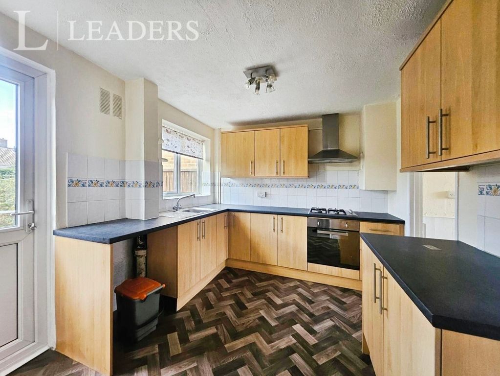 Property photo 3 of 14 Pbox-Img.Jpg