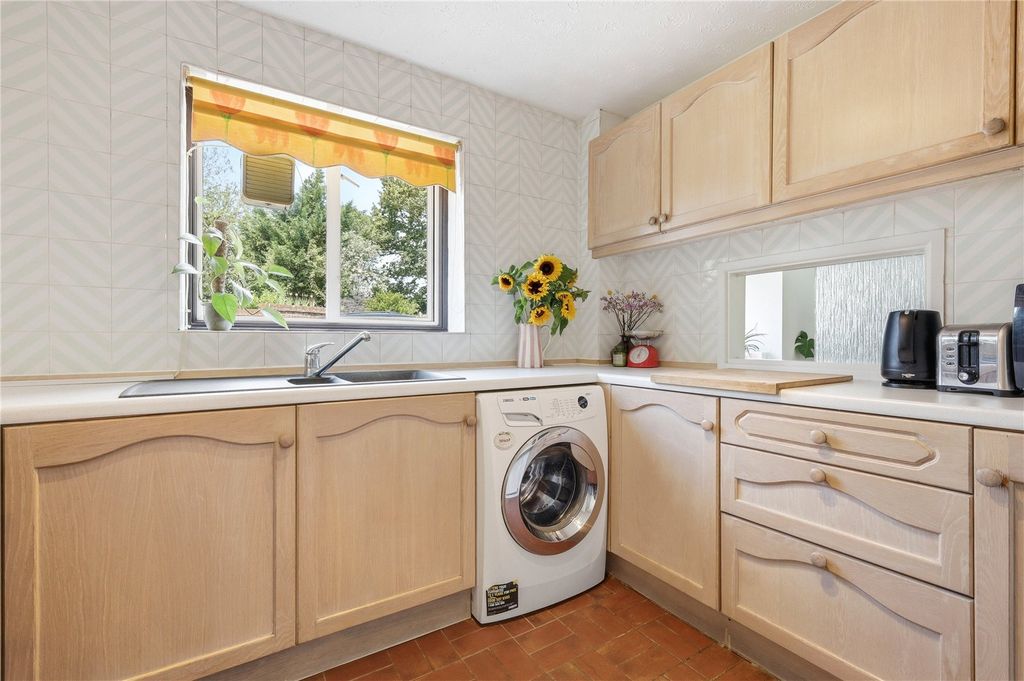 Property photo 3 of 18 Picture No. 05