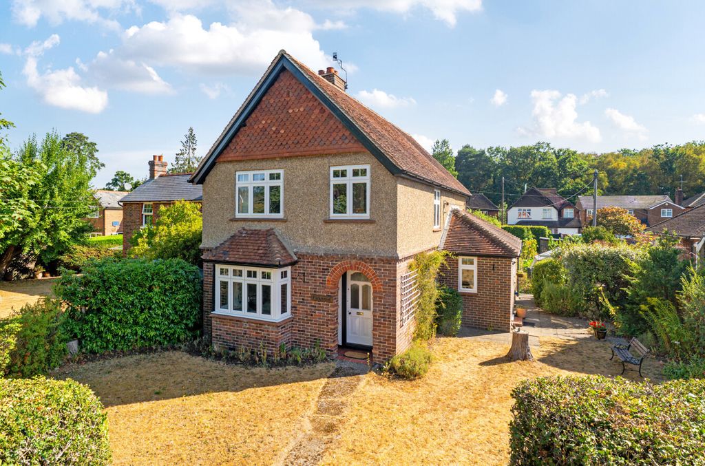 Property photo 1 of 23 1502600-1-6A79974...
