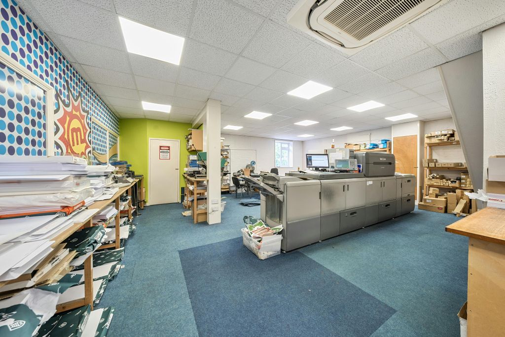 Property photo 3 of 7 131740456866Ac5A62d48.Jpg