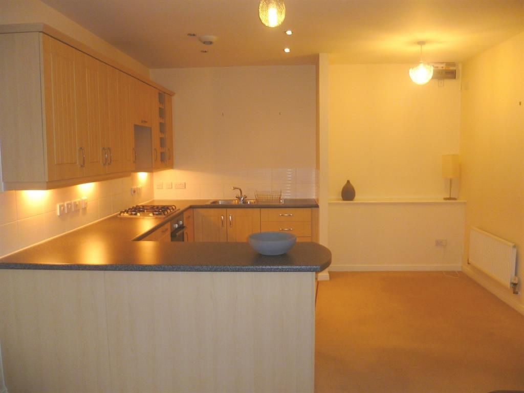 Property photo 2 of 9