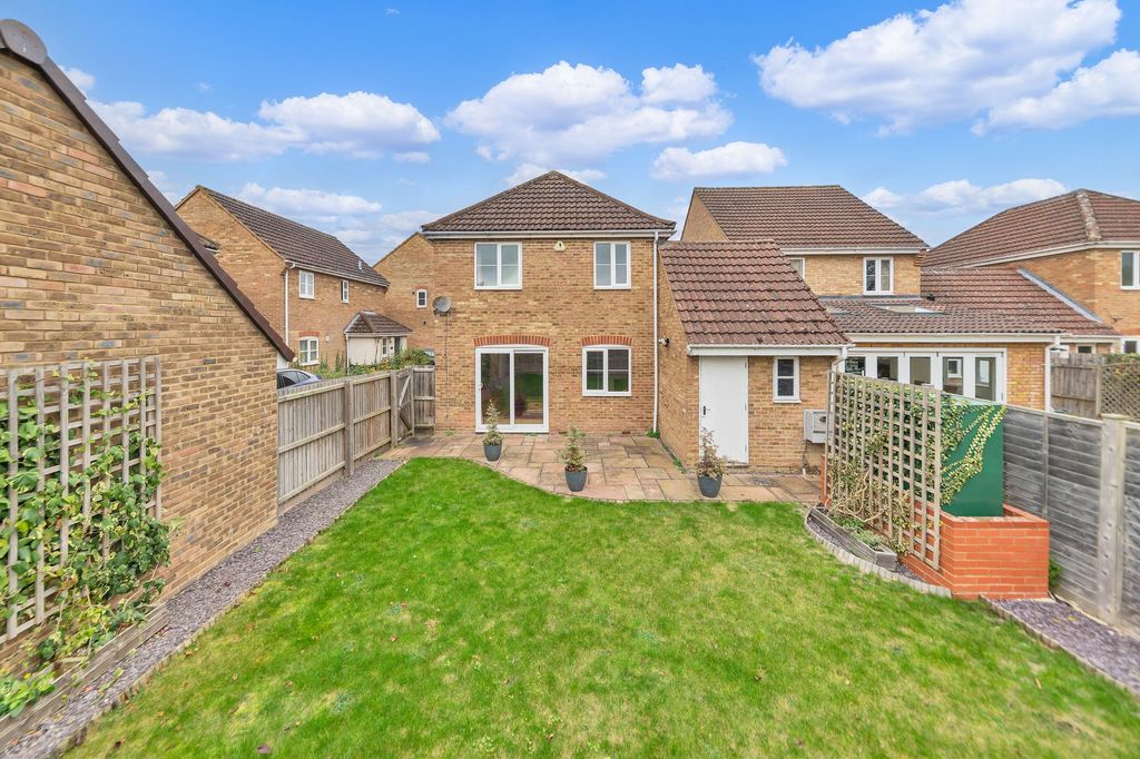 Property photo 2 of 12