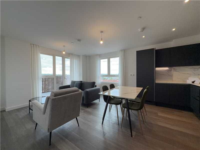 Property photo 1 of 21