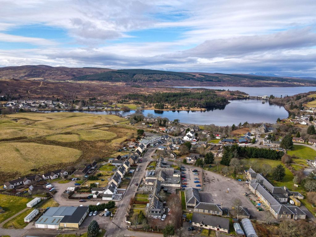 Property photo 2 of 29