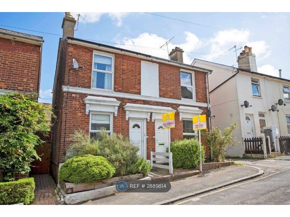 Property photo 1 of 8