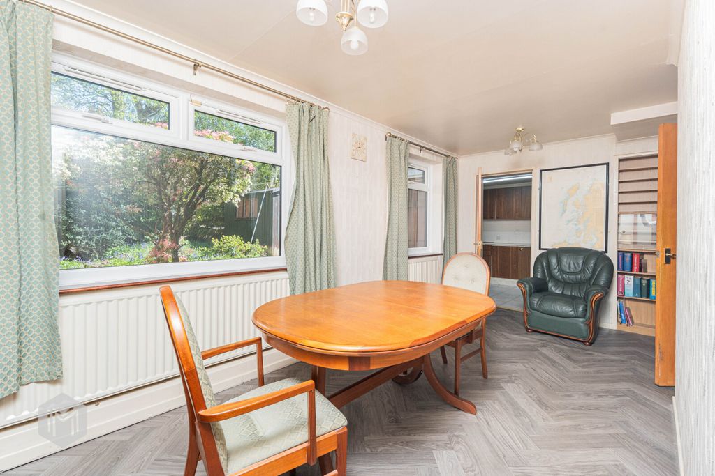 Property photo 3 of 13 Picture No. 11