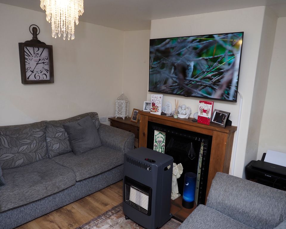 Property photo 2 of 19