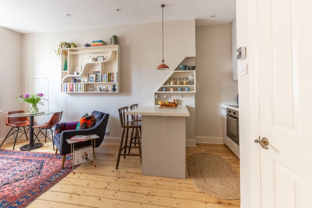 Property photo 3 of 9 Photo 3