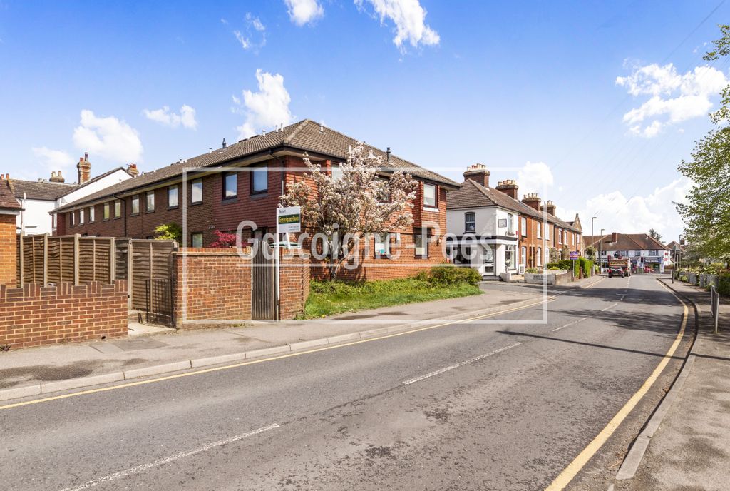 Property photo 1 of 7
