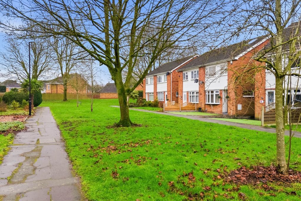 Property photo 3 of 44 3__50 Brkl CV3