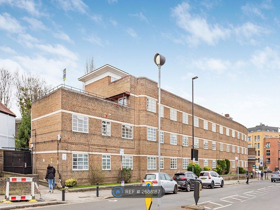 Property photo 3 of 17