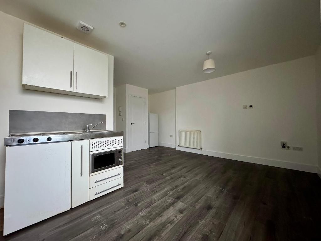 Property photo 3 of 5 Photo 3