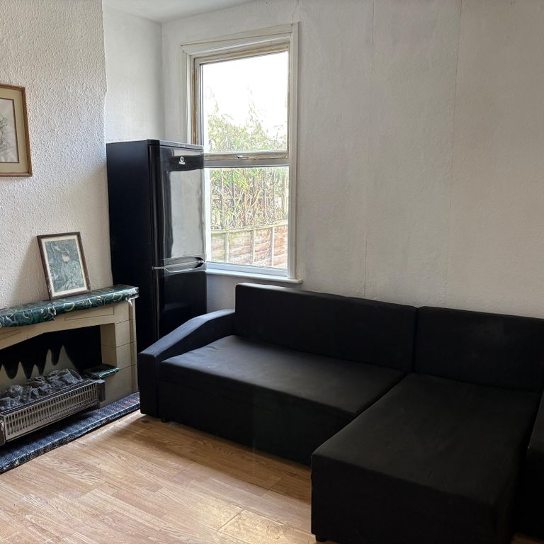 Property photo 2 of 10 Gallery