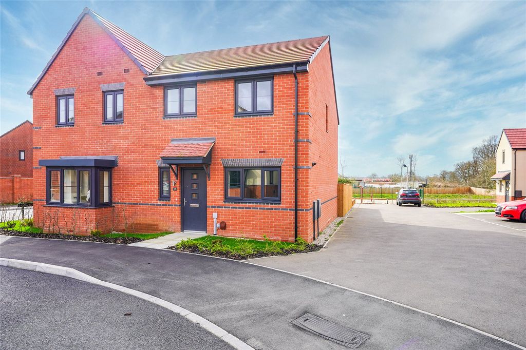 Property photo 1 of 21 Picture No. 24