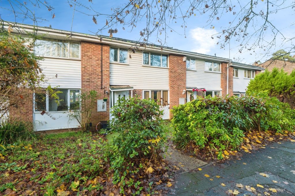 Property photo 1 of 12