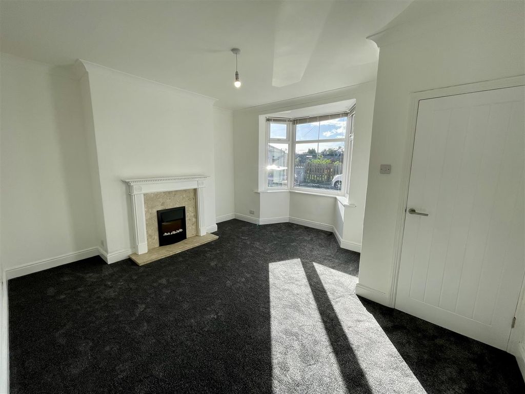 Property photo 2 of 13 Living Room