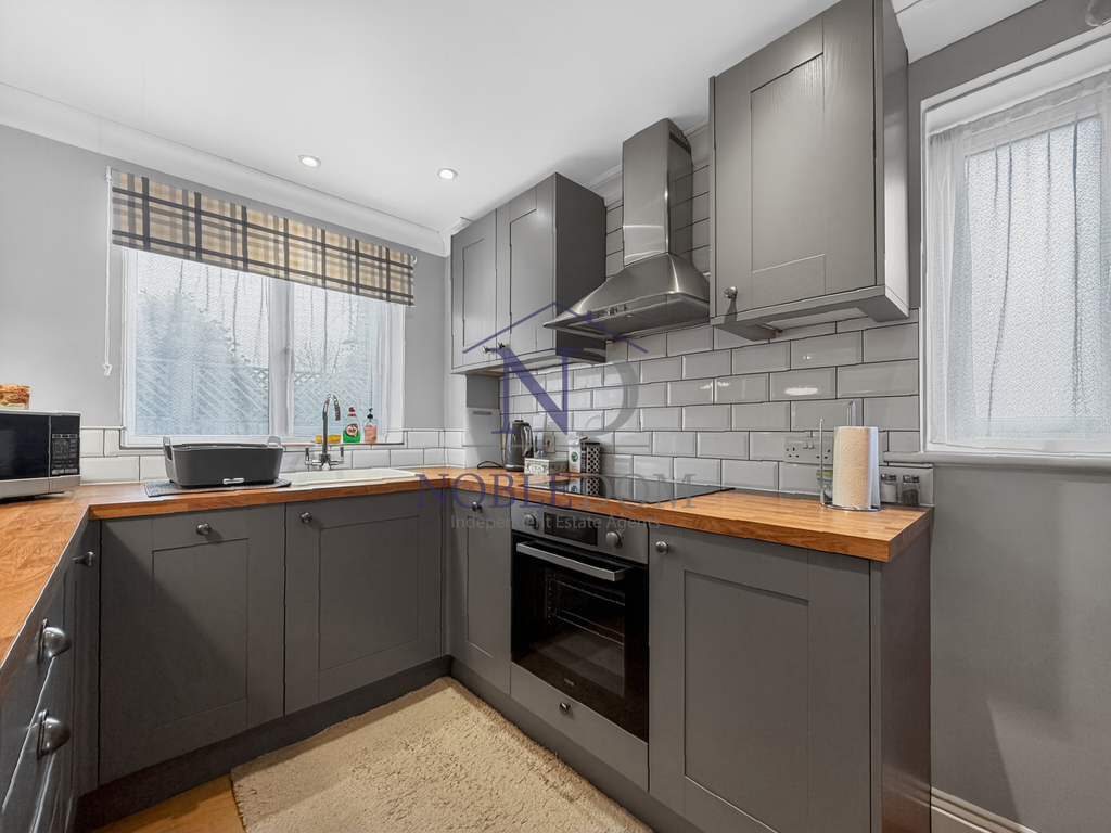 Property photo 3 of 12 Gallery