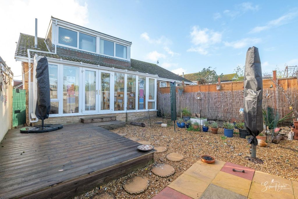 Property photo 2 of 30 Garden