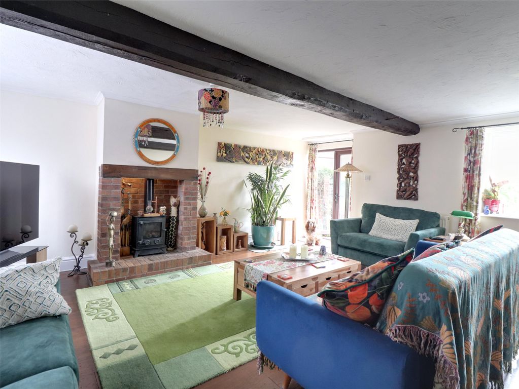 Property photo 3 of 17 3 - Picture No. 33