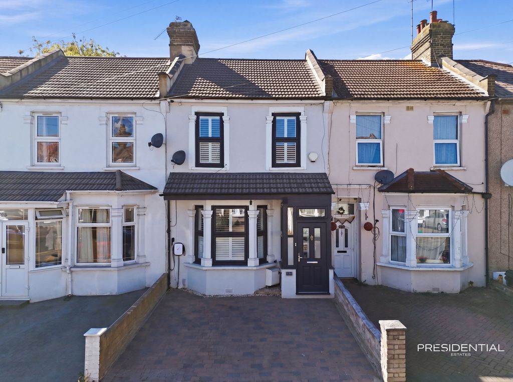Property photo 1 of 27